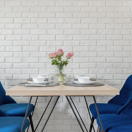 Blue 17 Z Basenem * Pobierowo