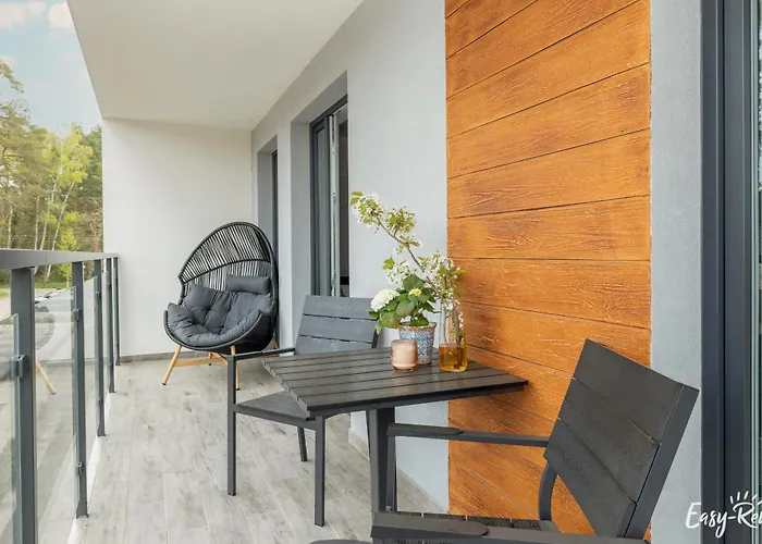 Blue 17 Z Basenem * Pobierowo