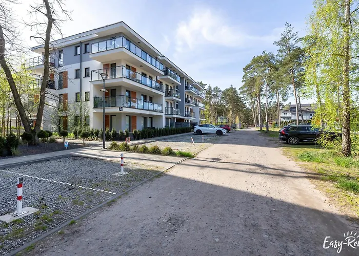 Blue 17 Z Basenem * Pobierowo